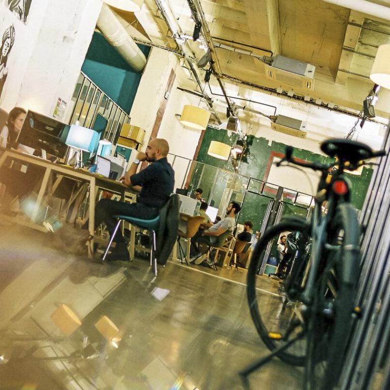 SAPIDE ATELIER DESIGN / MOBILIER BUREAU /