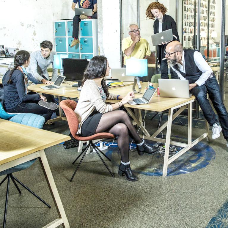 SAPIDE ATELIER DESIGN / MOBILIER BUREAU /